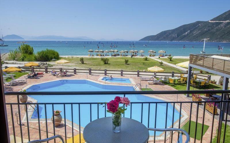Sunwaves Beach Hotel Vasilikí Exteriér fotografie